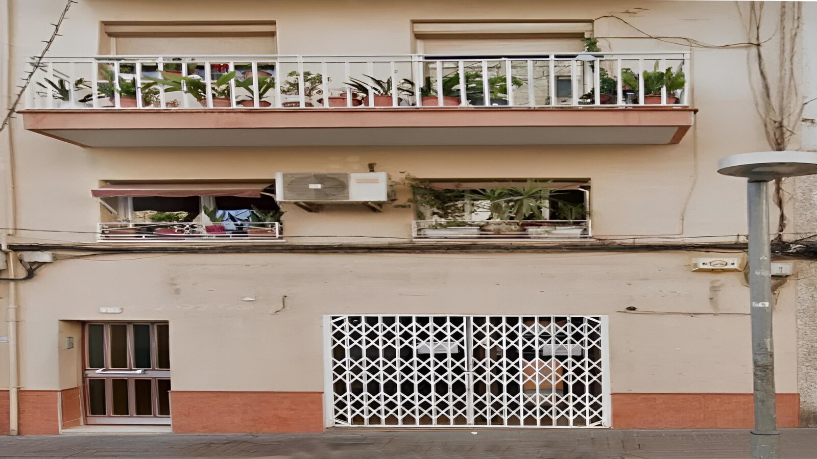 L'Hospitalet de Llobregat, BAR 08905 - Unité Pta. 01 - - Photo intérieure - Image 1 of 1