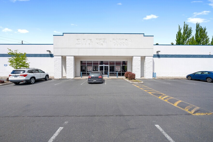 8313 NE Highway 99, Vancouver, WA à vendre - Photo du bâtiment - Image 2 de 10