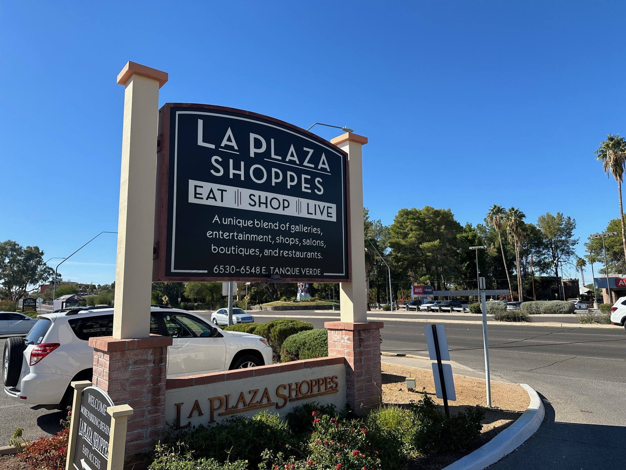 6530-6548 E Tanque Verde Rd, Tucson, AZ for lease Building Photo- Image 1 of 9