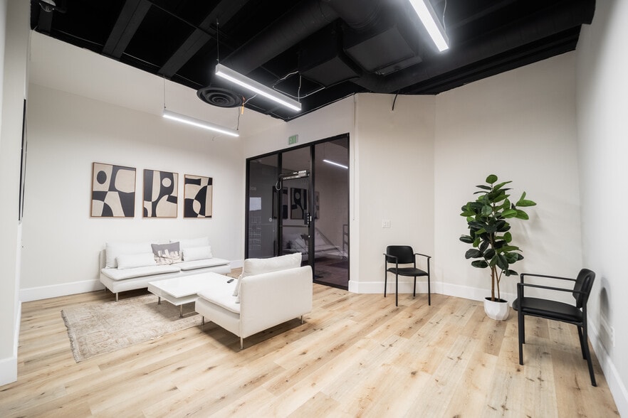 3505 Cadillac Ave, Costa Mesa, CA for lease - Interior Photo - Image 2 of 46