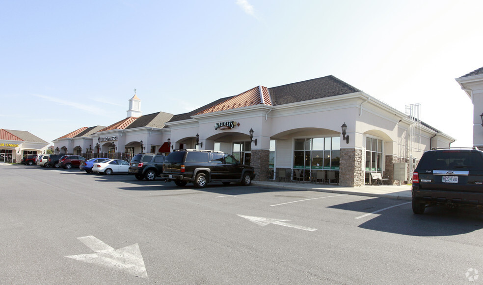 Country Club Dr, Front Royal, VA for lease - Primary Photo - Image 1 of 5