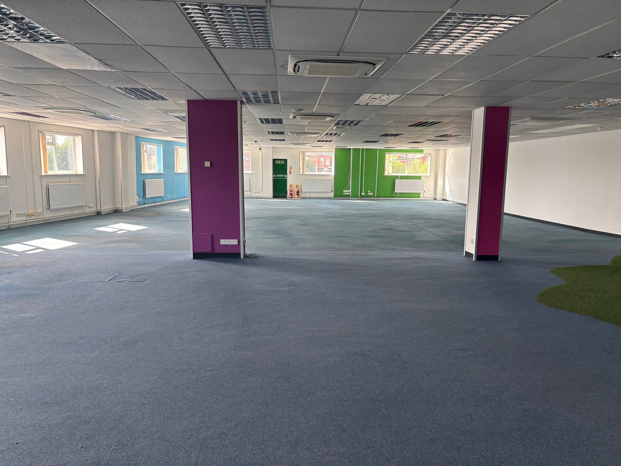 42 Bone Ln, Newbury for lease Building Photo- Image 1 of 11