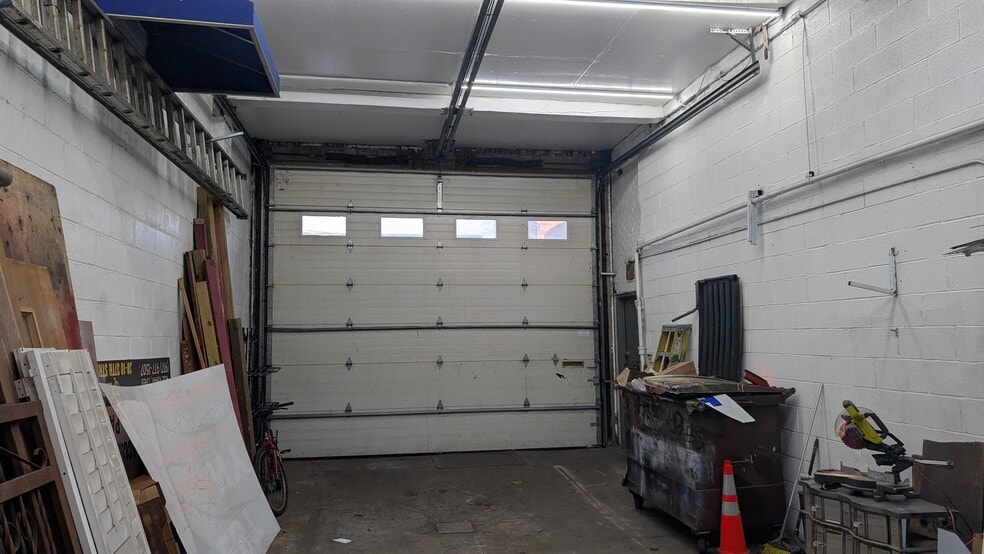 36-46 35th St, Long Island City, NY for sale - Building Photo - Image 3 of 5