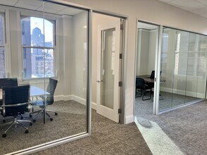 155 Montgomery St, San Francisco, CA à louer Photo intérieure- Image 2 de 4