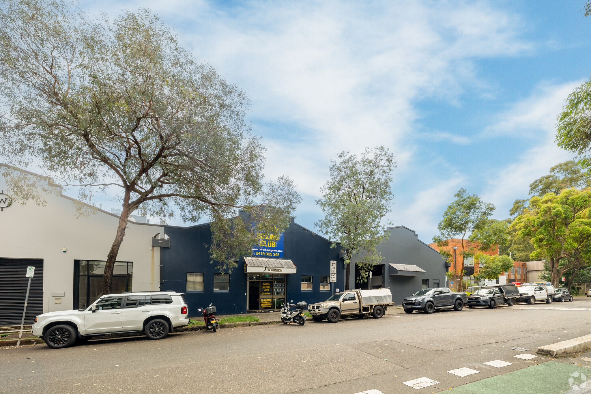 3-5 Allen St, Waterloo for lease Primary Photo- Image 1 of 7