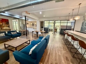 1145 Hightower Trl, Atlanta, GA à louer Photo intérieure- Image 1 de 17