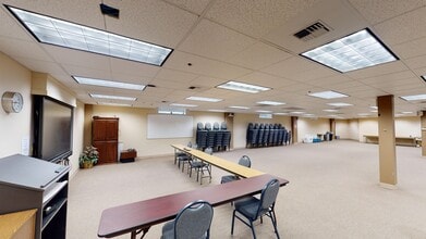 2075 Overland Ave, Billings, MT for lease Building Photo- Image 1 of 16