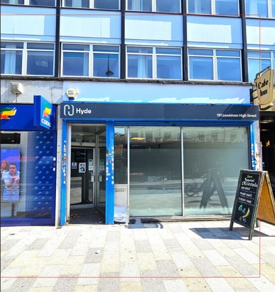 177-185 Lewisham High St, London for lease - Building Photo - Image 3 of 9