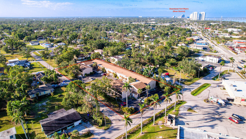 824 Alderman St, Fort Myers, FL à vendre - Photo du bâtiment - Image 1 de 1