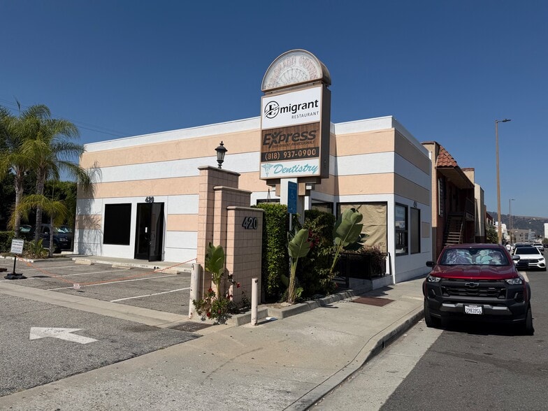 420 W Colorado St, Glendale, CA for lease - Building Photo - Image 2 of 4