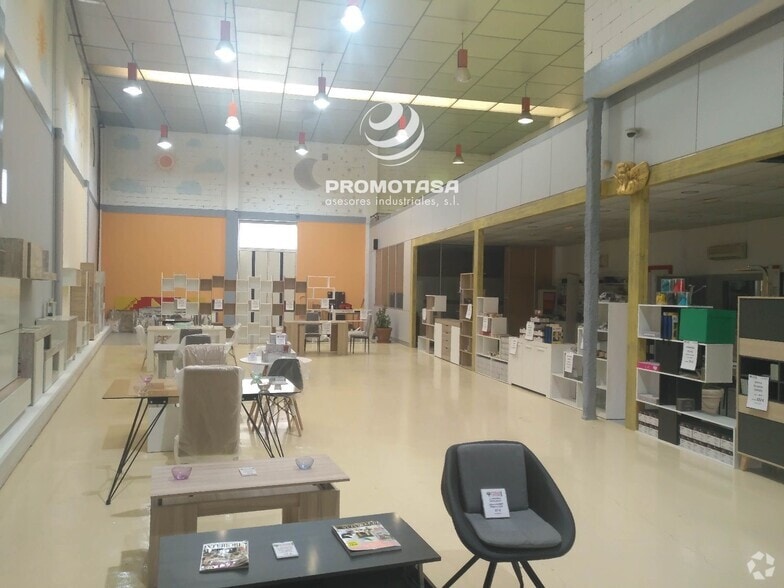 Industrial in Rivas-Vaciamadrid, Madrid for sale - Building Photo - Image 2 of 9