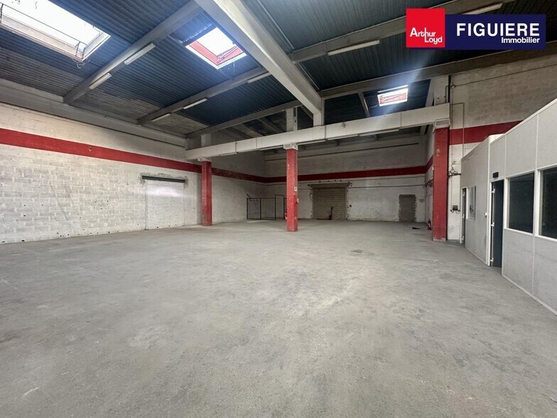 14 Boulevard De L'Europe, Vitrolles for lease - Building Photo - Image 2 of 33