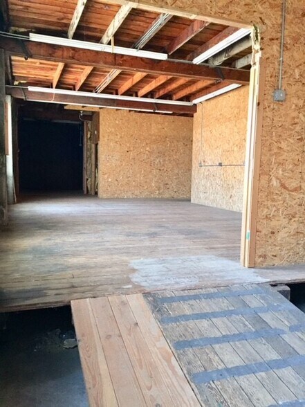 806-824 Charnelton St, Eugene, OR à louer - Photo intérieure - Image 3 de 4