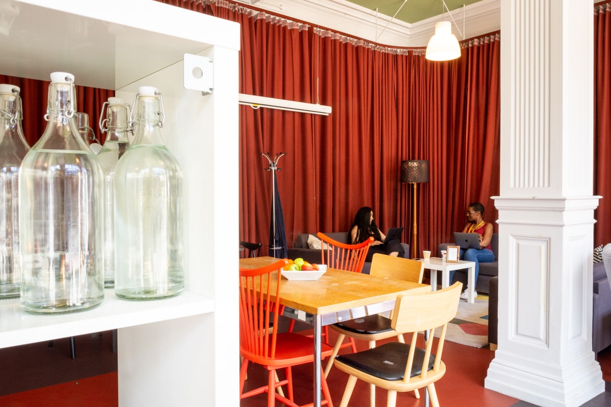 639 High Rd, Londres à louer Photo intérieure- Image 1 de 9