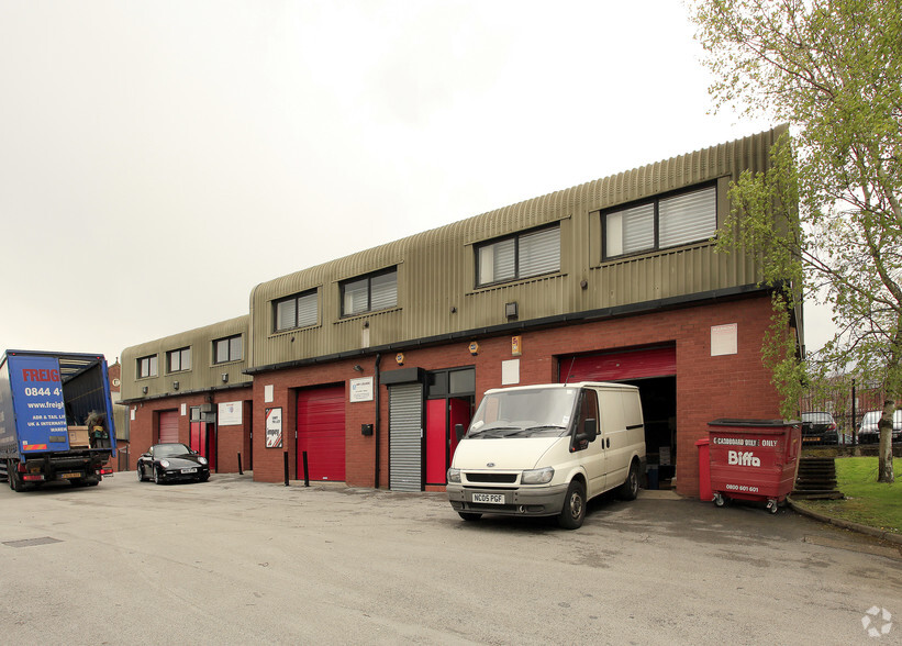 Upper Brook St, Stockport for sale - Primary Photo - Image 1 of 1