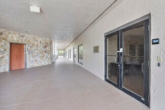 Plus de détails pour 2699 Stirling Rd, Fort Lauderdale, FL - Bureau à vendre