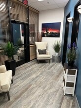 4025 W Chandler Blvd, Chandler, AZ for lease Interior Photo- Image 2 of 7