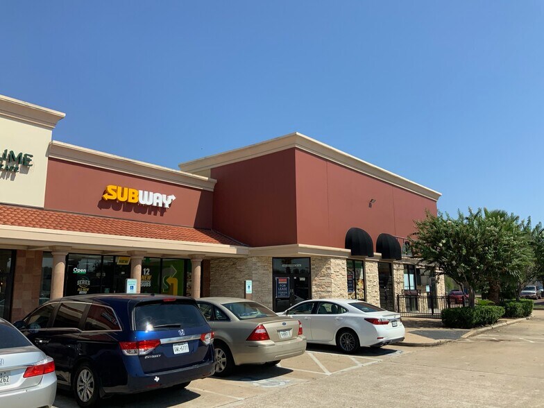 11660 Westheimer Rd, Houston, TX à louer - Photo du bâtiment - Image 3 de 21