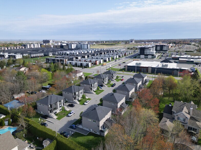 11150, Mtée Ste-Marianne, Mirabel portefeuille de 1 propriétés à vendre sur LoopNet.ca - Photo du bâtiment - Image 1 de 7