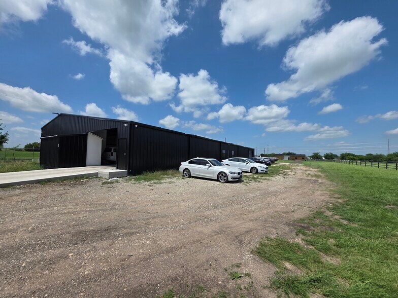 121 Pistol Rd, Weatherford, TX à vendre - Photo principale - Image 1 de 12