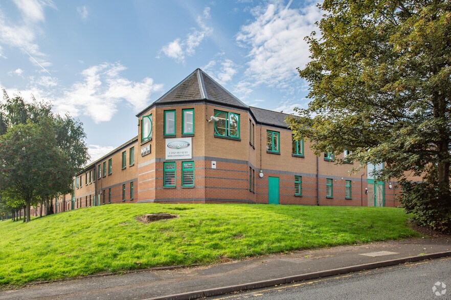 Cleton St, Tipton à louer - Photo du bâtiment - Image 2 de 5