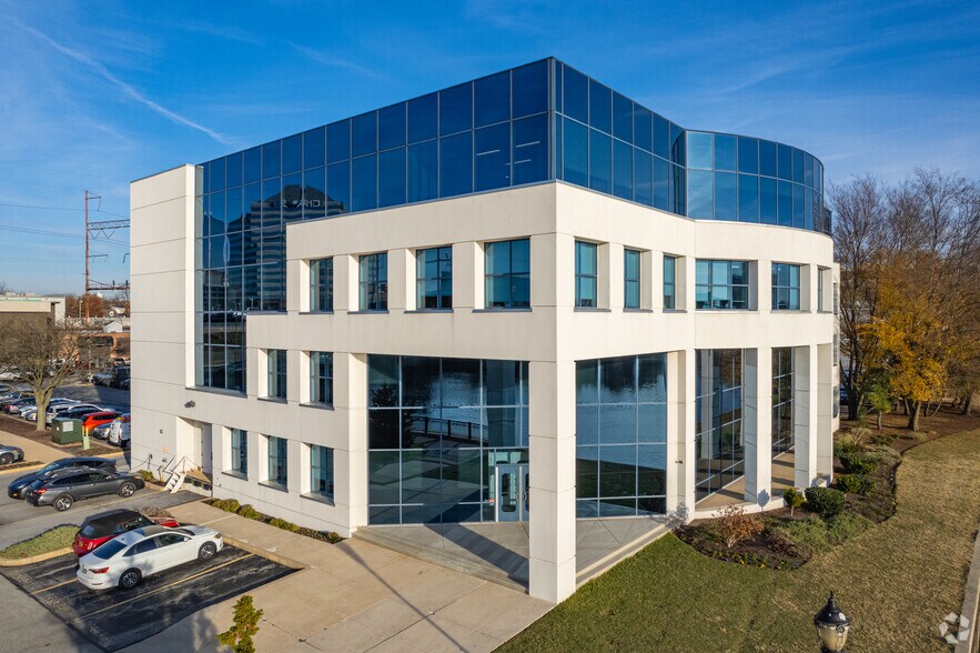 110 S Poplar St, Wilmington, DE à louer - Photo du bâtiment - Image 2 de 6