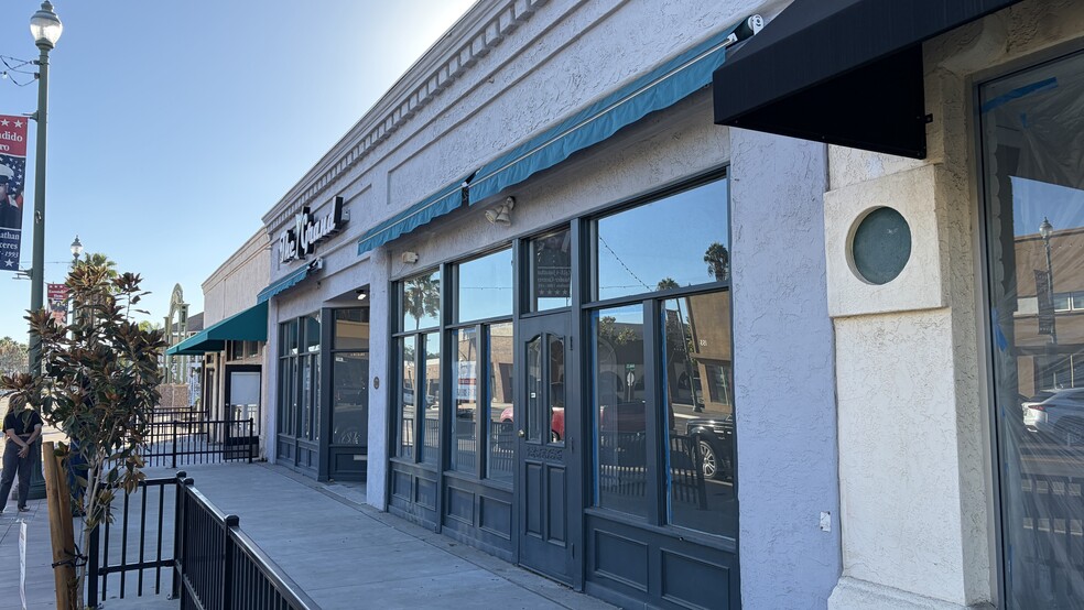 150-154 Grand Ave, Escondido, CA for lease - Primary Photo - Image 1 of 32