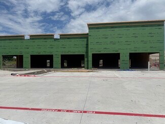 Plus de détails pour 900 E Ralph Hall Pky, Rockwall, TX - Commerce de détail à louer