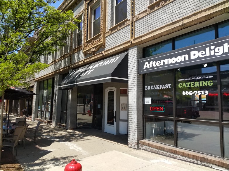 213-289 E Liberty St, Ann Arbor, MI à louer - Photo du bâtiment - Image 3 de 16