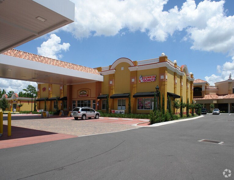 11901-11951 International Dr, Orlando, FL à louer - Photo principale - Image 3 de 5