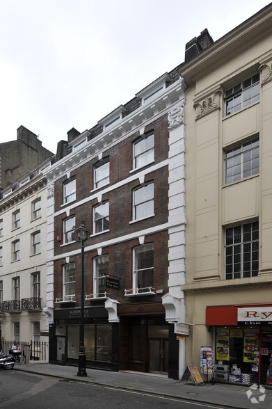49 Albemarle St, London for lease - Building Photo - Image 3 of 4