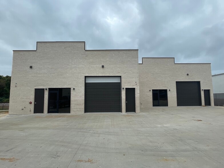 1821 John McCain Rd, Colleyville, TX for sale - Building Photo - Image 2 of 32