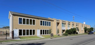 More details for 2724 Crossview Dr, Houston, TX - Retail for Lease