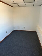 1912 SE Monroe St, Portland, OR for lease Interior Photo- Image 1 of 10