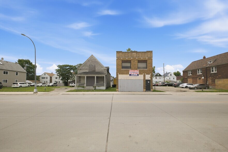 2236 Caniff St, Hamtramck, MI à vendre - Photo du bâtiment - Image 3 de 4