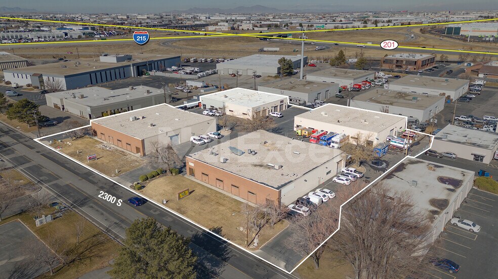 2126 Printers Row, West Valley City, UT à louer - Photo du bâtiment - Image 2 de 6