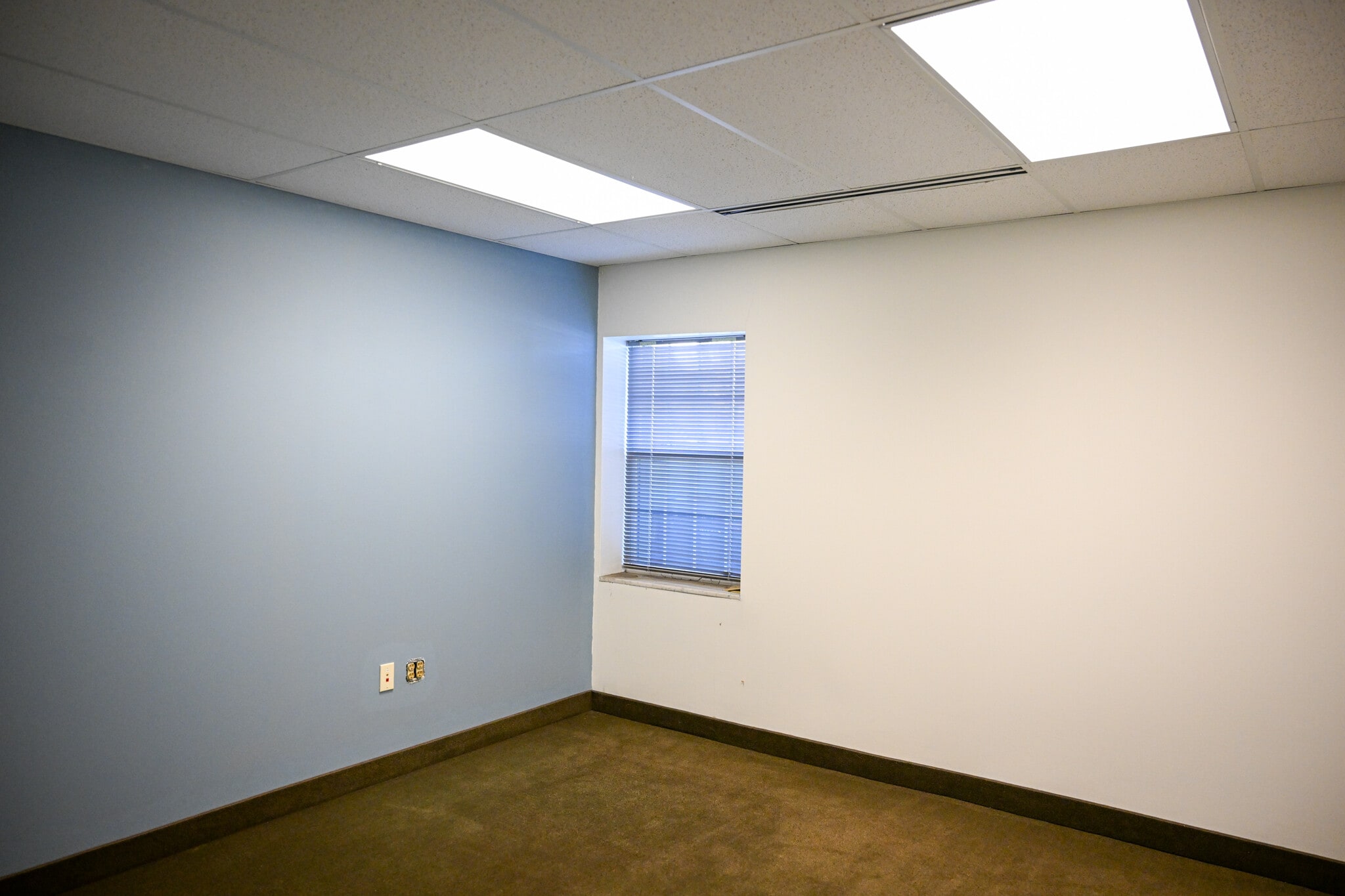 24650 Center Ridge Rd, Westlake, OH for lease Building Photo- Image 1 of 8