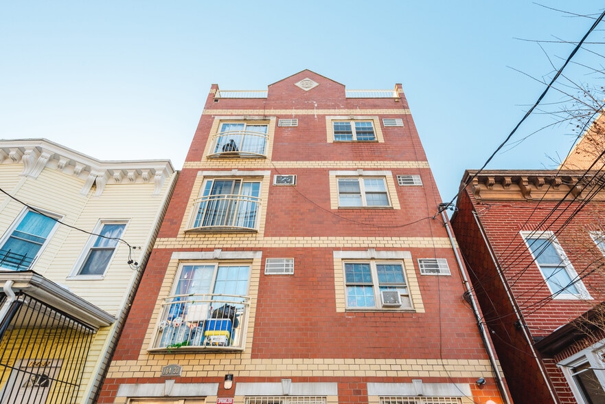 10430 39th Ave, Corona, NY for sale - Building Photo - Image 3 of 34