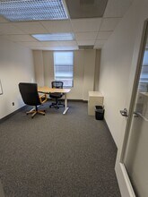 15 Walnut St, Wellesley, MA for lease Interior Photo- Image 2 of 10