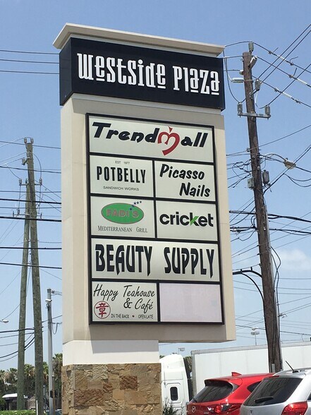 8383 Westheimer Rd, Houston, TX à louer - Photo du bâtiment - Image 2 de 4