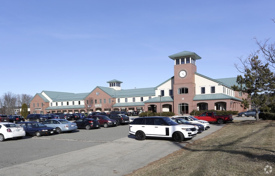 14 Manchester Sq, Portsmouth, NH for lease - Primary Photo - Image 2 of 2