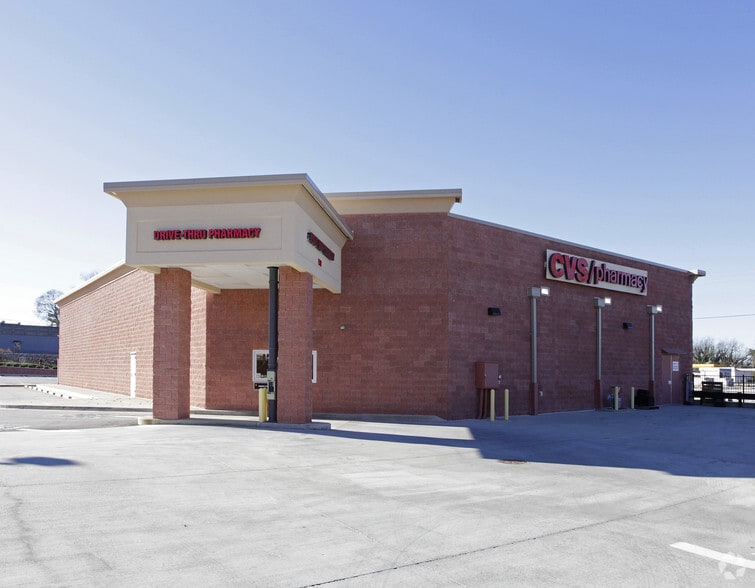 107 Spring St, Tallapoosa, GA for sale - Building Photo - Image 2 of 2