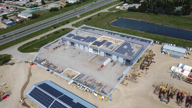 27057 NW 100 Av, Acheson, AB à louer Photo du bâtiment- Image 1 de 5