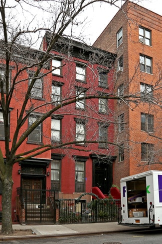 More details for 315 W 18th St, New York, NY - Multifamily for Sale