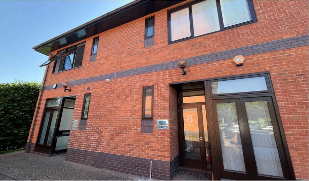 Hughenden Ave, High Wycombe for lease - Building Photo - Image 3 of 13