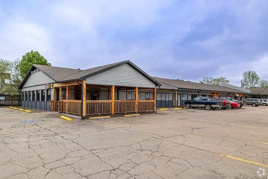 1270 W Highway 412, Siloam Springs, AR for sale - Primary Photo - Image 1 of 1