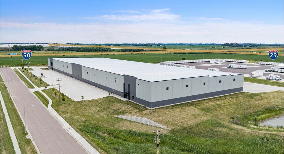 5400 Career Ave, Sioux Falls, SD for lease - Aerial - Image 1 of 15