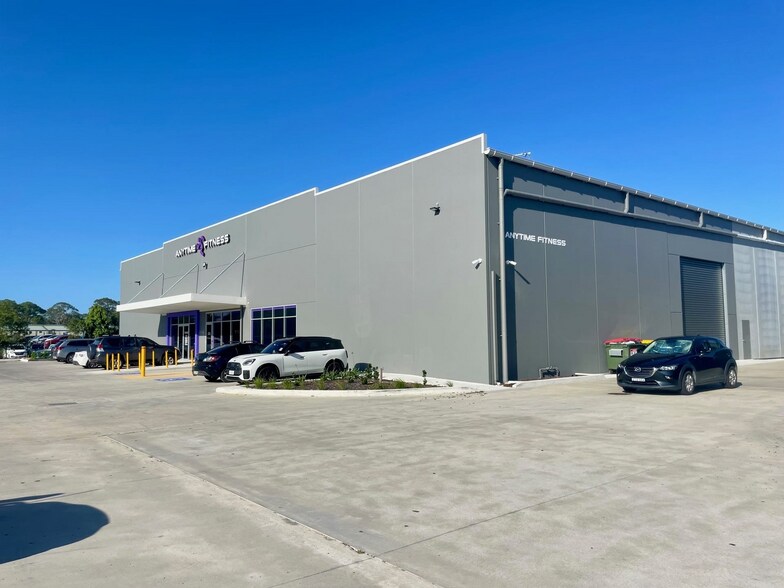 184-186 Pacific Hwy, Tuggerah for lease - Building Photo - Image 2 of 5