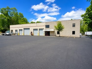 525 Ella T Grasso Blvd, New Haven, CT à louer Photo intérieure- Image 2 de 3