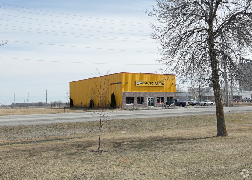 655 St Lawrence St, North Dundas, ON à louer - Photo principale - Image 1 de 2
